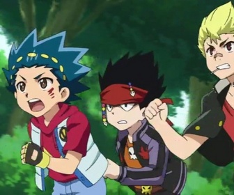 Beyblade Burst - Roktavor contre Unicrest