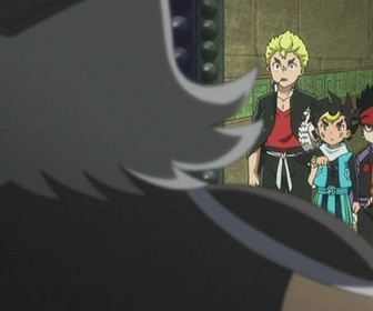 Beyblade Burst - Le labyrinthe souterrain
